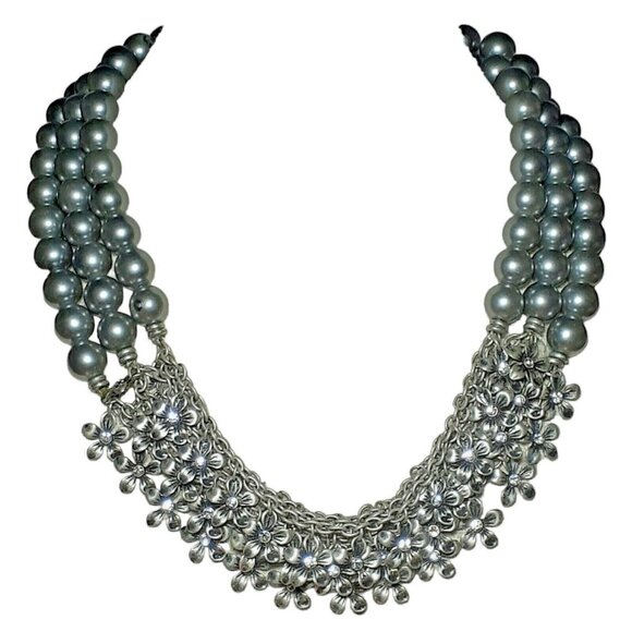 Elegant Necklace 3 Strand Chain Silver-Tone Beads with Rhinestone and Daisies - Picture 1 of 7